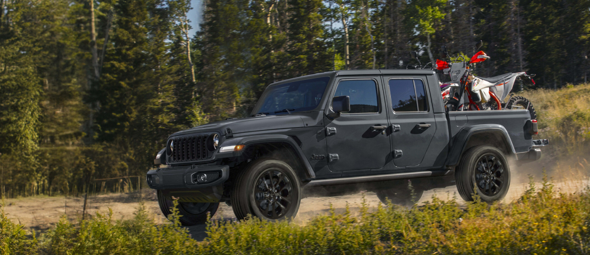 2024 Jeep Gladiator Black NightHawk Package